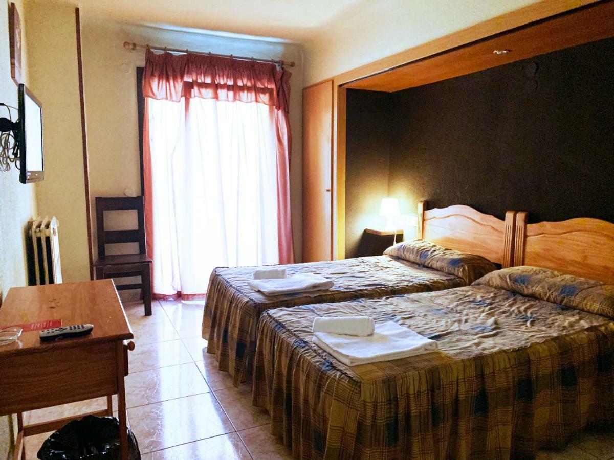 Hotel Barcelona ซานต์จูเลีย เด โลเรีย ภายนอก รูปภาพ